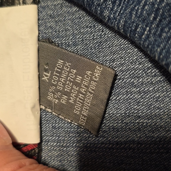 Vtg Upcycled Denim Vest by thebestembroidery.com colorful vibrant heart pink - Picture 4 of 4